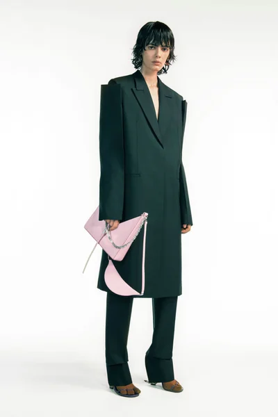Look 3